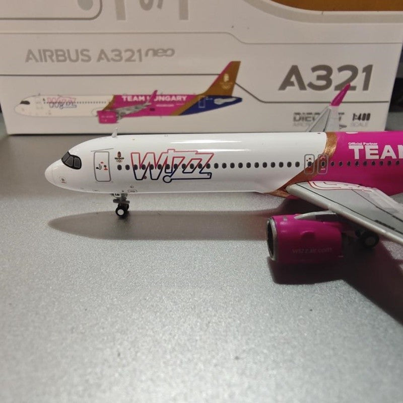 1:400 JC Wings Wizz Air Airbus A321neo Passenger Plane Diecast Aircraft Model