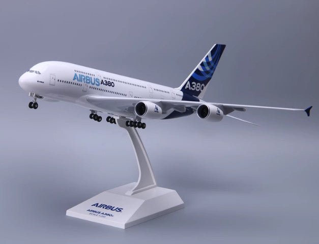 1:200 37CM RISESOON AIRBUS A380 Passenger Airplane ABS Plastic Aircraft Model