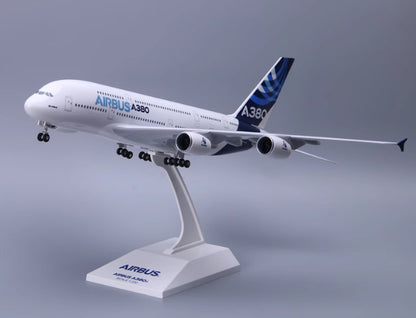 1:200 37CM RISESOON AIRBUS A380 Passenger Airplane ABS Plastic Aircraft Model