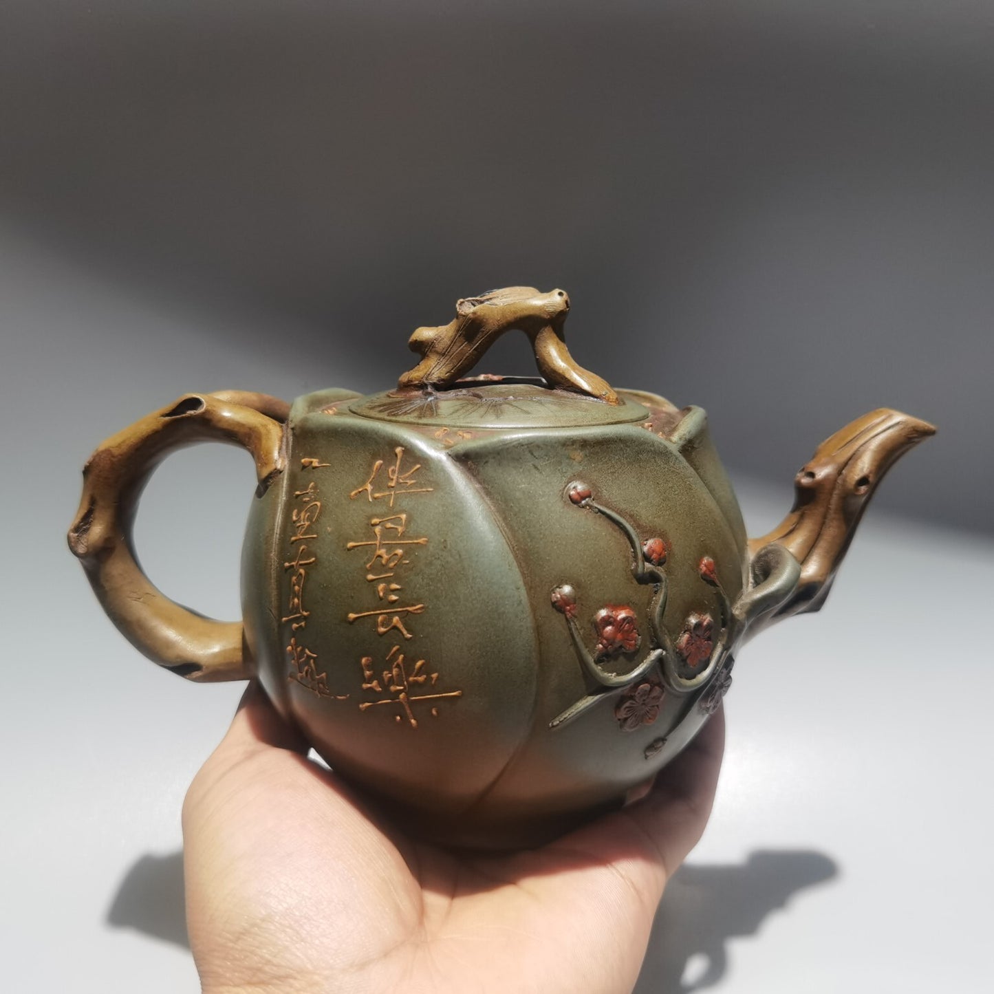 Chinese Yixing Zisha Clay Exquisite Teapot Tea Collectibles Plum Blossom Carved
