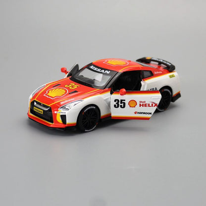 1:32 Nissan 2020 GT-R Racing Car Shell Metal Car Model Toy Pull Back Sound