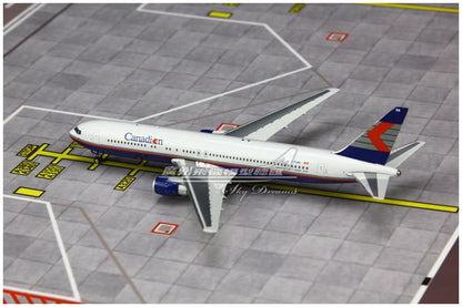 1:400 Phoenix Canadian BOEING 767-300ER Passenger Plane Diecast Aircraft Model
