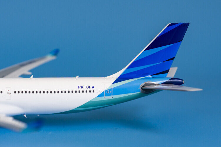 1:400 Phoenix Garuda Indonesia CARGO AIRBUS A330-300 Airplane Diecast Model