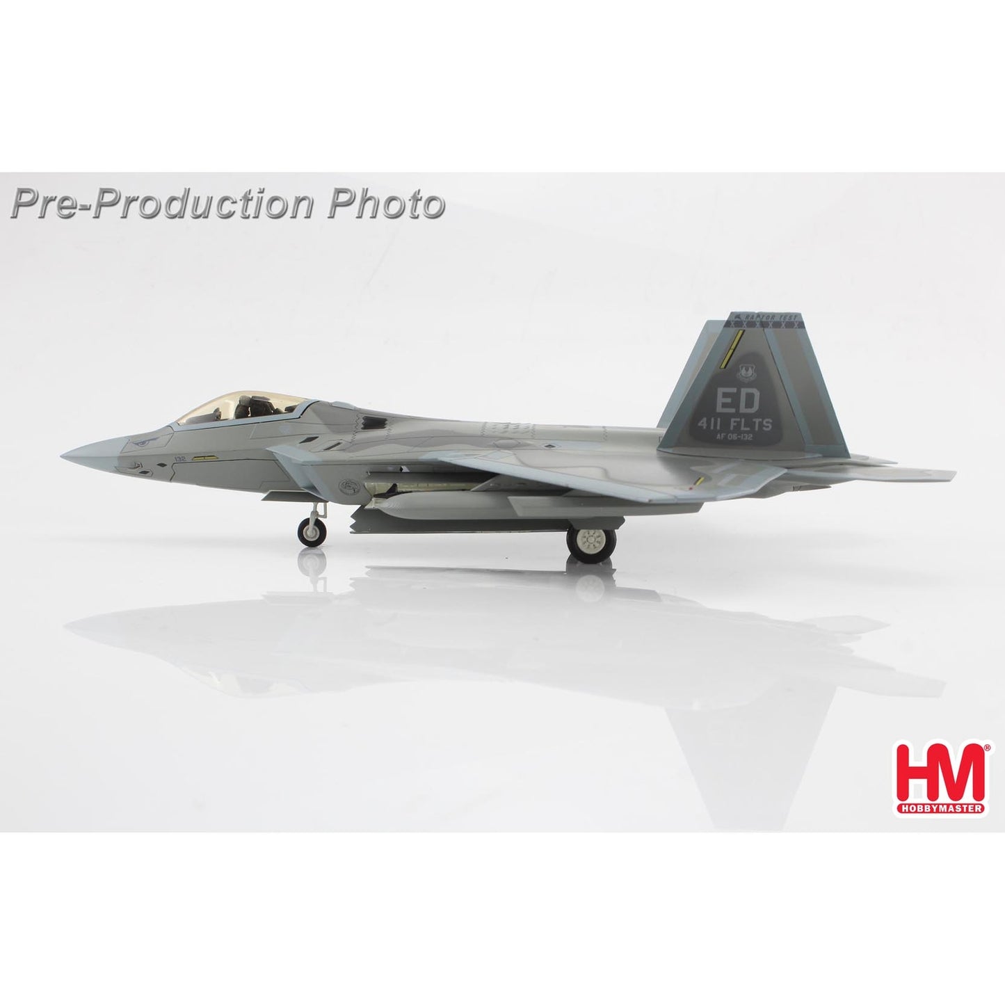1:72 HM Lockheed F-22 Raptor Edwards AFB, 2022 Fighter Diecast Aircraft Model