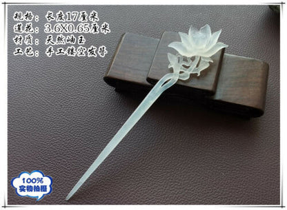 Chinese Antique Collection Xiuyu Jade Lotus Flower Carved Jade Hairpin