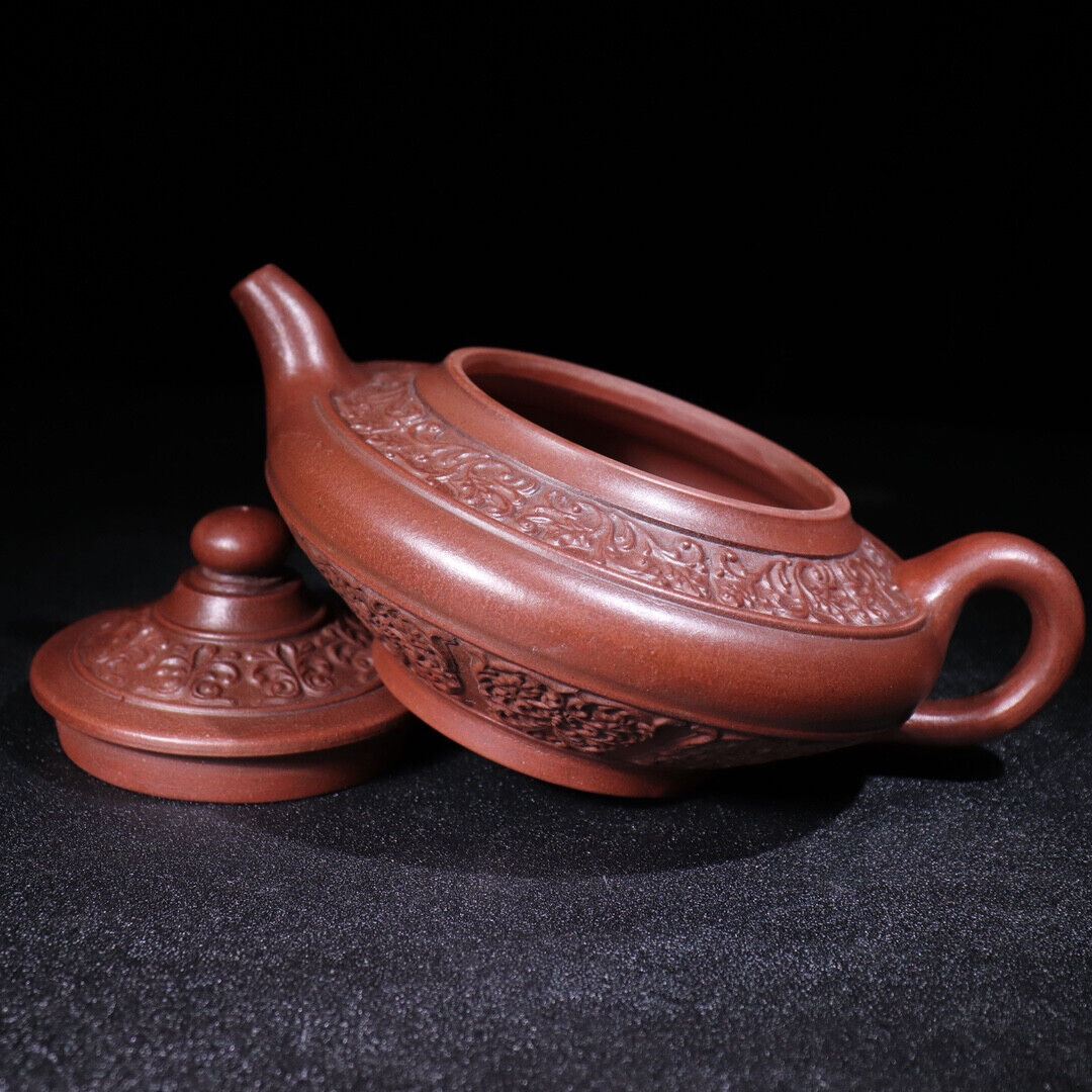 Chinese Yixing Zisha Clay Handmade Exquisite Teapot（虚扁 底款：杨凤年）