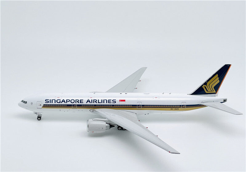 Phoenix SINGGAPORE AIRLINES for BOEING B777-200ER 9V-SQN 1/400 Aircraft Model