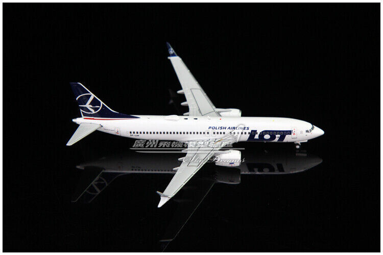 1:400 JC Wings LOT BOEING 737 MAX 8 Passenger Airplane Diecast Aircraft Model