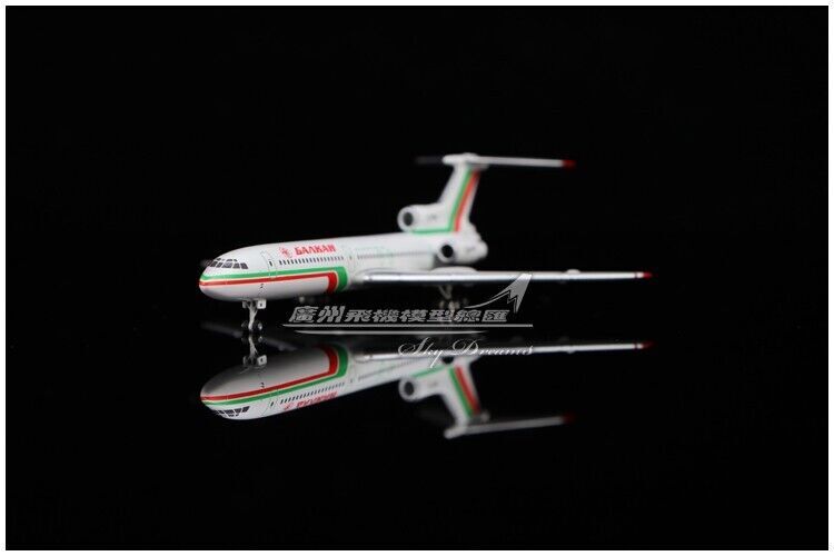 1:400 Phoenix THAI BOEING 777-300ER Passenger Airplane Diecast Aircraft Model
