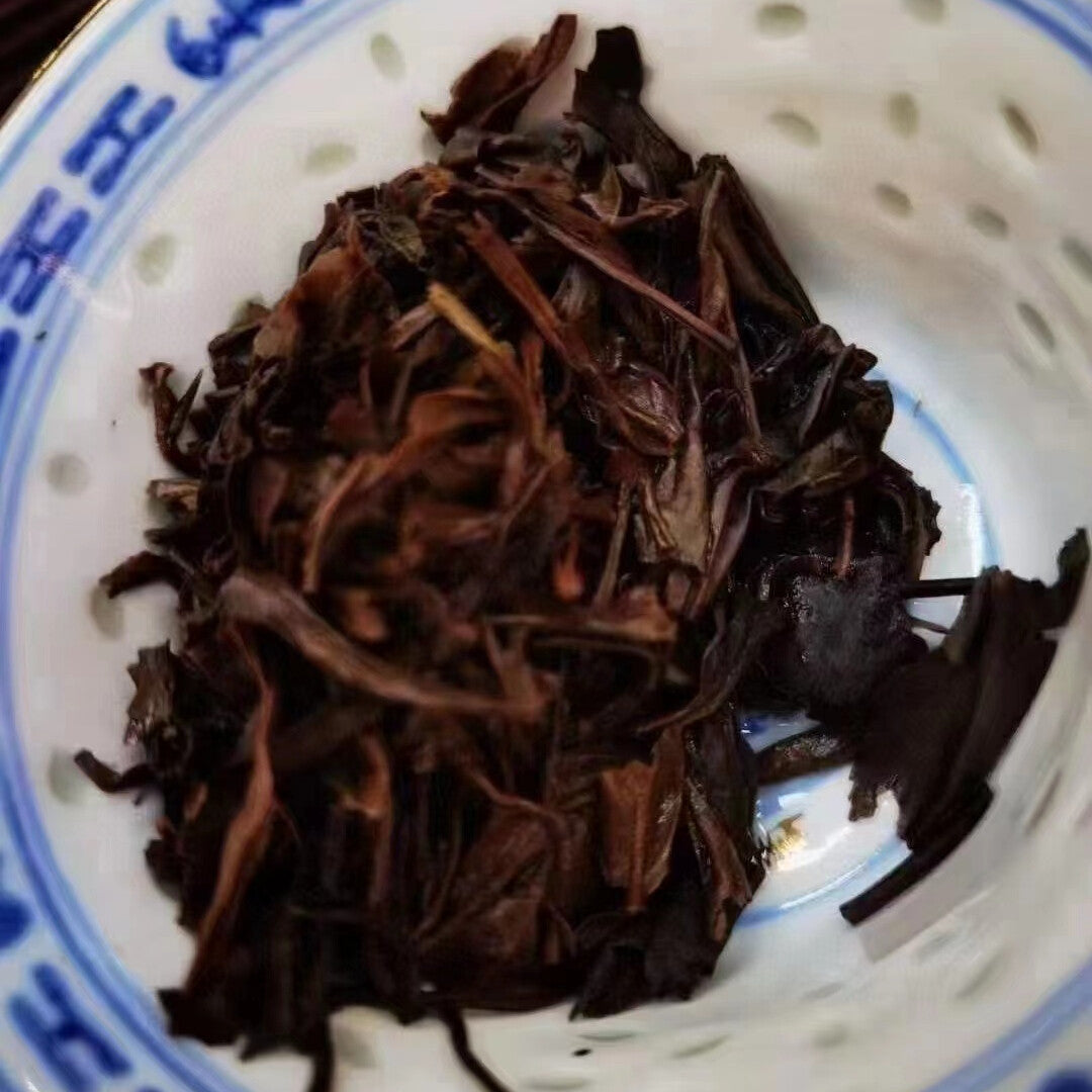 200g Yunnan Old Pu-erh Tea Cake 2003 Banzhang Xiangjin Aged Pu'er Raw Cake Tea