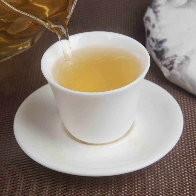 High Quality Cha Tea 357g Yunnan Classical Yiwu Ancient Tree Pu'er Tea Cake