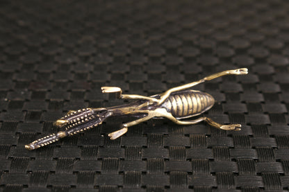 Rare Chinese old bronze handmade mantis Statue figure Tea Pet decoration