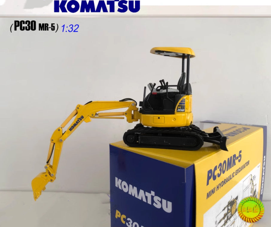 1:32 KOMATSU PC30MR-5 Excavator Construction Machine Equipment Diecast Model