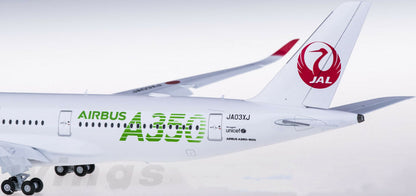 1:200 33CM JC Wings JAPAN AIRLINES AIRBUS A350-900 Plane Flap Down Diecast Model