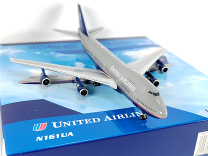 1:400 Phoenix UNITED AIRLINES BOEING B747-200 Airplane Diecast Aircraft Model
