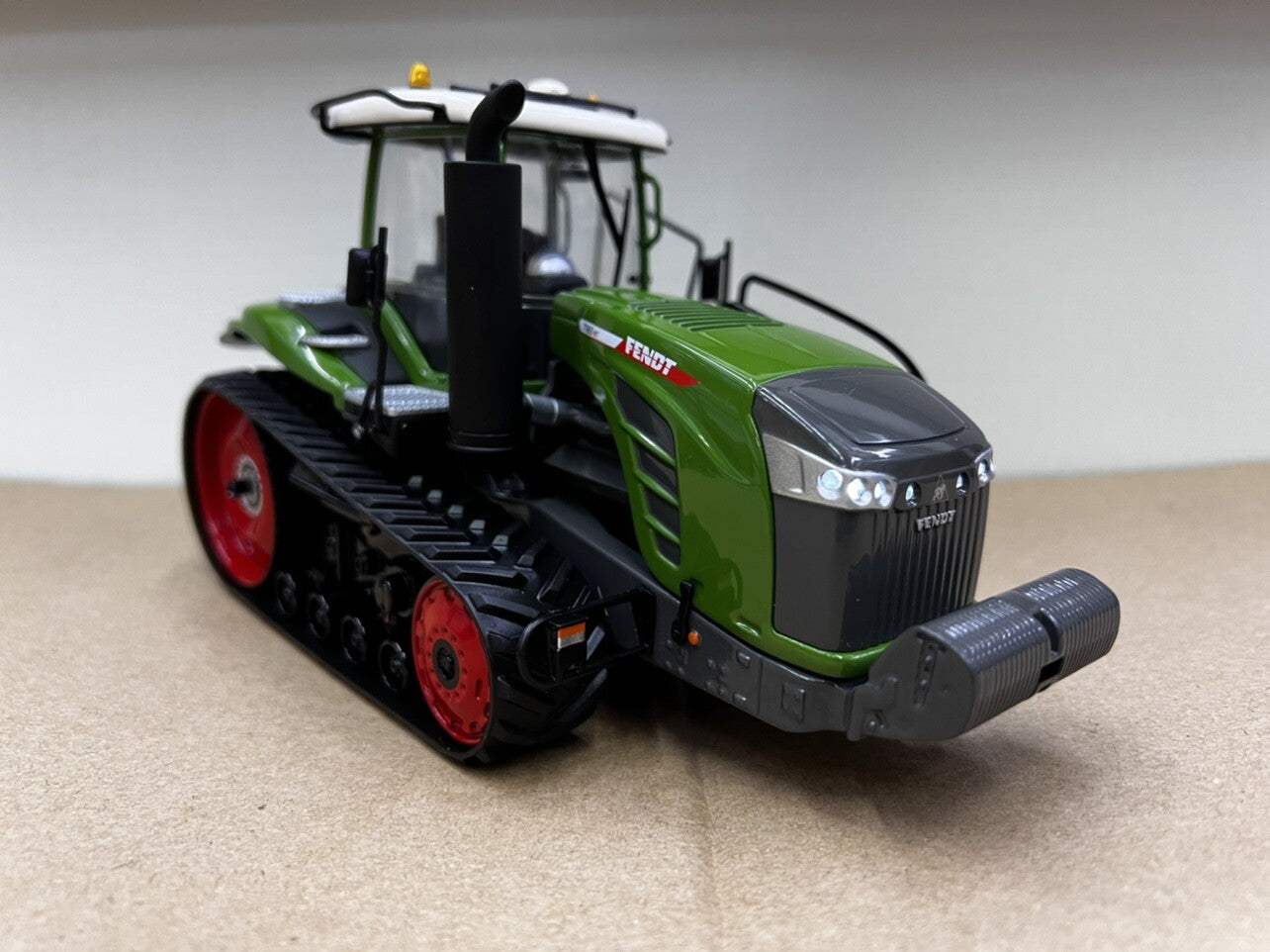 1:32 USK Fendt 1165 MT Tractor Farm Vehicle Agricultural machinery Diecast Model