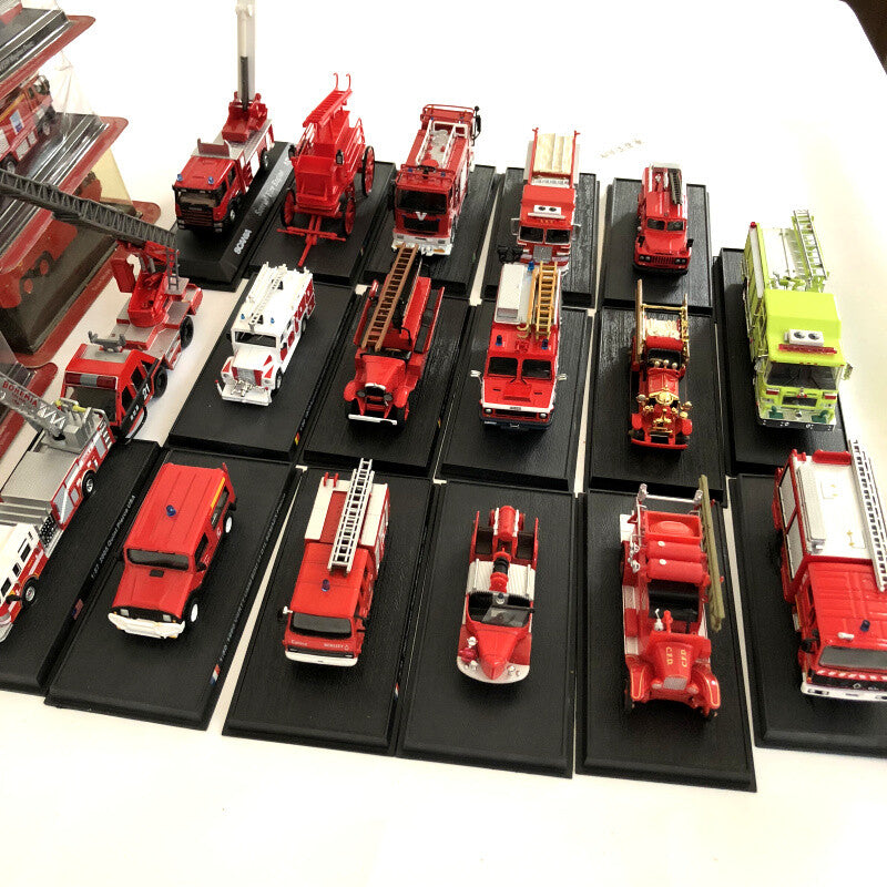 Alloy Retro Fire Truck Model Simulation Car Model 1926-2001