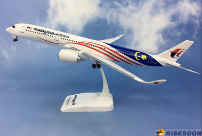33CM 1:200 Risesoon Malaysia Airlines AIRBUS A350-900 Airplane ABS Plastic Model