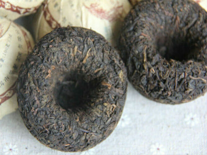 100g Mini Puerh Tea Ball Organic Glutinous Rice Cooked Puer Tea Yunnan Black Tea