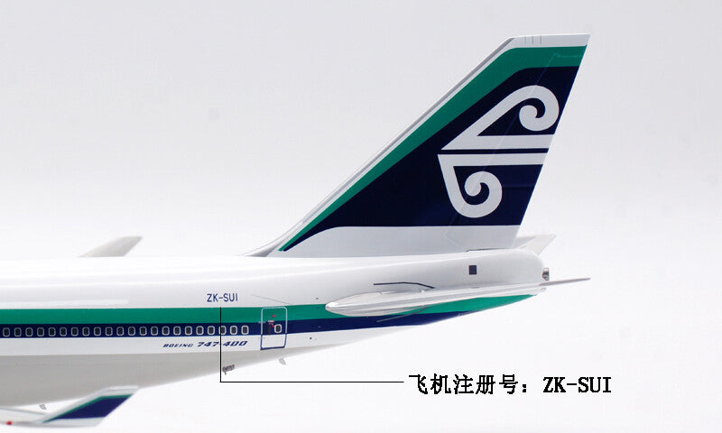 1:200 35CM InFlight AIR NEW ZEALAND BOEING 747-400 Aircraft Diecast Plane Model