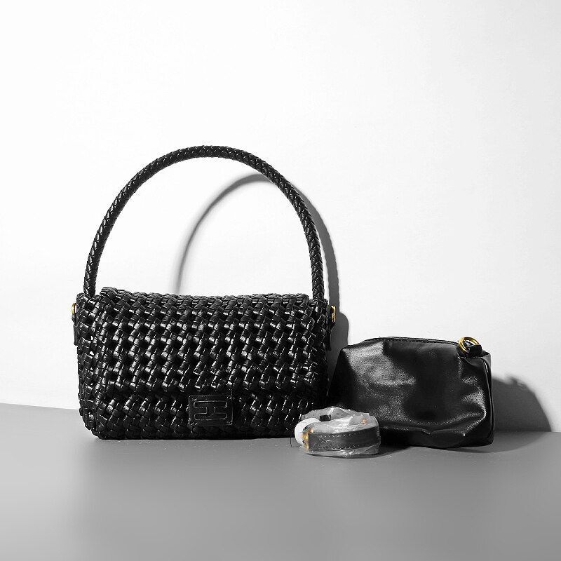 Neat Hollow Shoulder Bag Women Small Handbag Purse Woven Leisure Holiday Pouch
