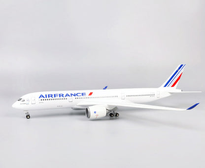 1:140 47CM AIR FRANCE AIRBUS A350 Passenger Airplane Landing Gear Resin Model