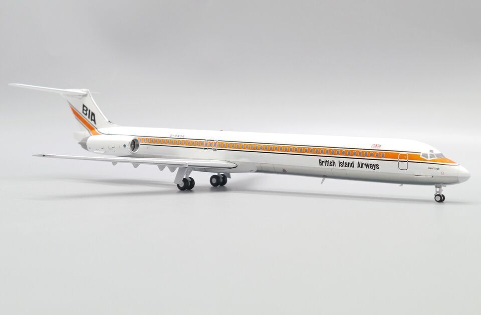 1:200 JC Wings British Island Airway McDonnell Douglas MD-83 Plane Diecast Model