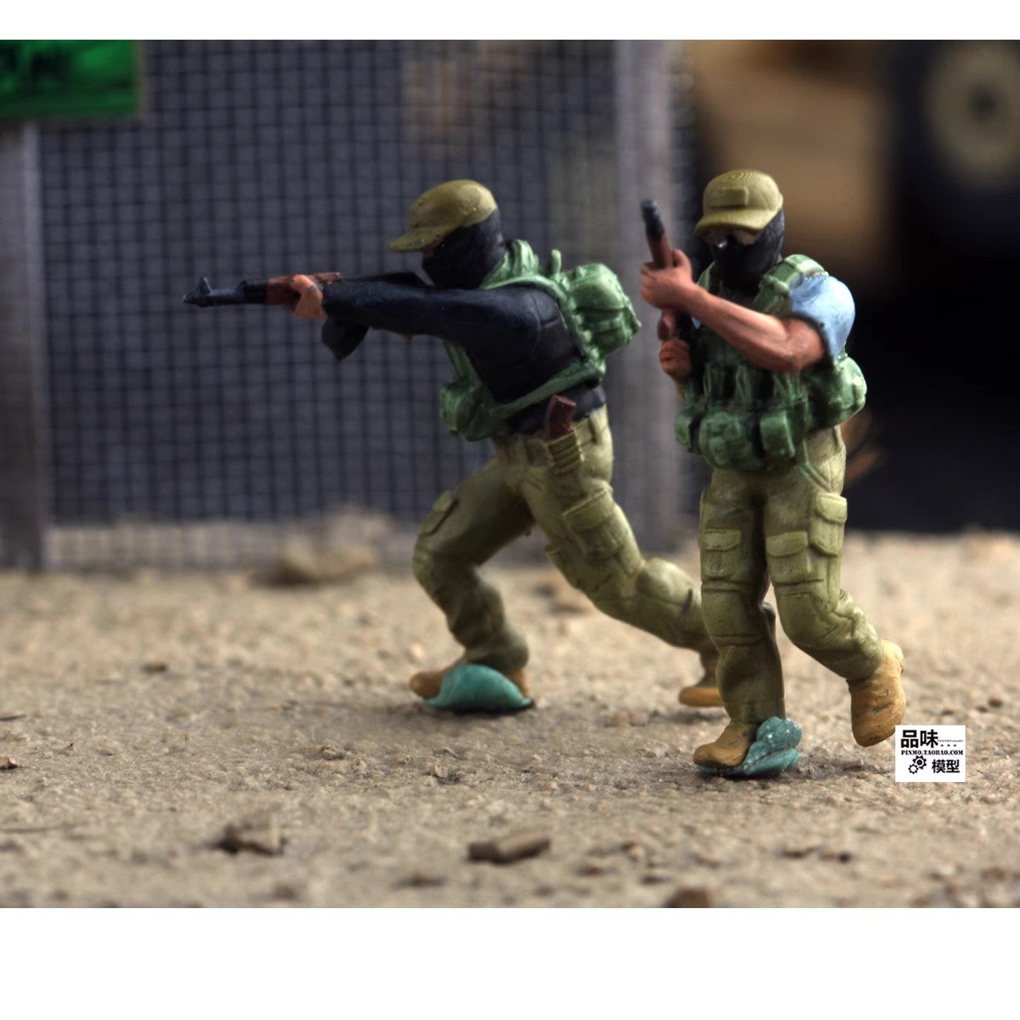 Homemade 1/72 Russian Wagner 7-Persons Capture Special Operations Team Model