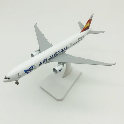 1/200 20cm Diecast Alloy Reunion Airlines AUSTRAL AIR Boeing777 Model Airplanes