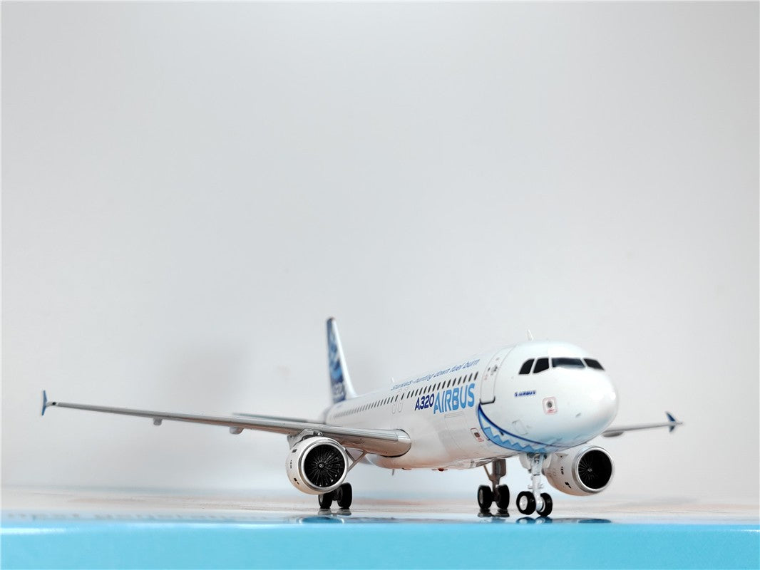 1:200 InFlight Airbus Airbus A320 F-WWBA Passenger Airplane Diecast Plane Model