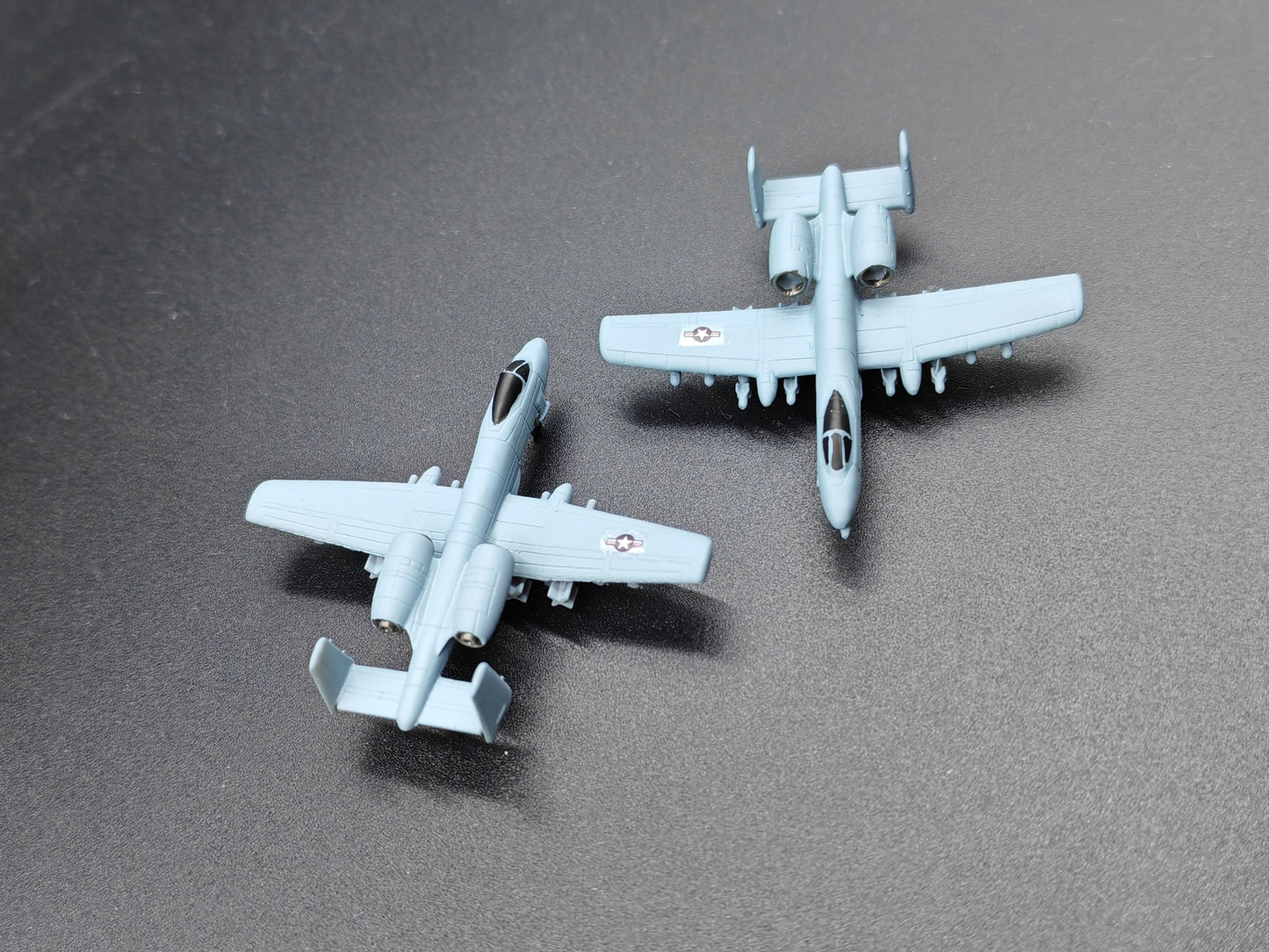 1/350 US A-10 Attack Plane model Hog Fighter Finished model (2 aircraft)