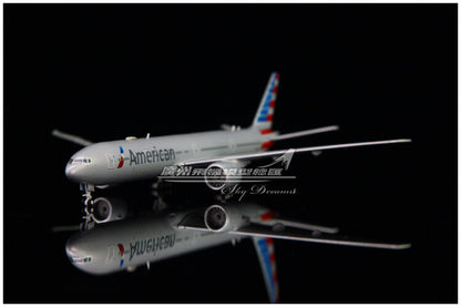 1:400 GeminiJets American Airlines B777-300ER Airplane Diecast Aircraft Model