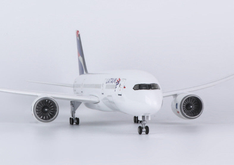 1:130 43CM LATAM BOEING 787 Airplane Landing Gear Resin Aircraft Plane Model
