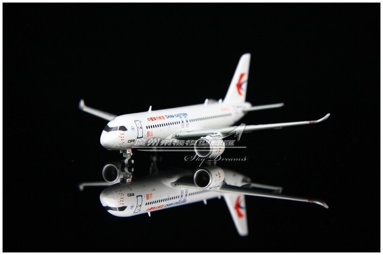 1:400 JC Wings CHINA EASTERN COMAC C919 Passenger Airplane Diecast Plane Model
