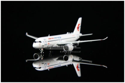 1:400 JC Wings CHINA EASTERN COMAC C919 Passenger Airplane Diecast Plane Model