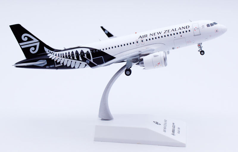 1:200 JC Wings AIR NEW ZEALAND AIRBUS A320neo Passenger Airplane Diecast Model