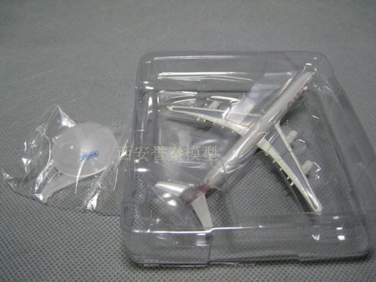 NEW 1:600 Metal QATAR Airways AIRBUS A340-600 Diecast Model