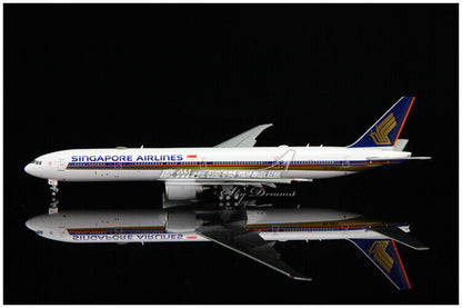 1:400 JC Wings SINGAPORE AIRLINES BOEING 777-300 Plane Flap Down Diecast Model