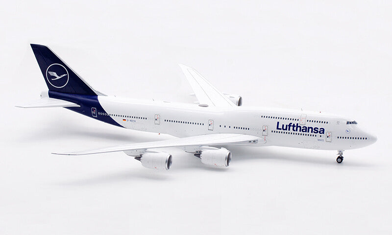 1:200 SQ Wings Lufthansa Boeing 747-8 D-ABYA Passenger Airplane Diecast Model