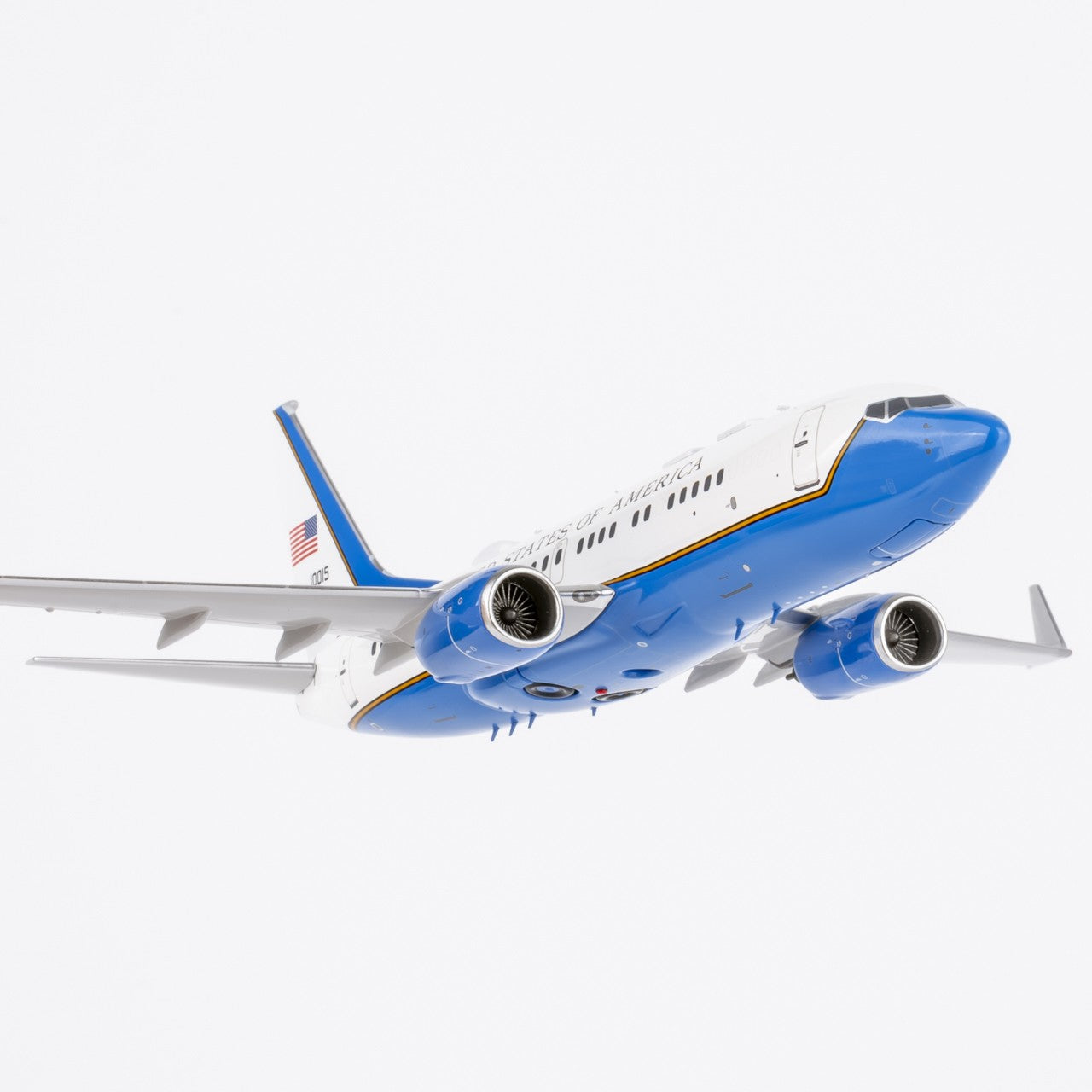 1:200 NGmodels USAF B737-700 C-40C 496484 Passenger Plane Diecast Plane Model