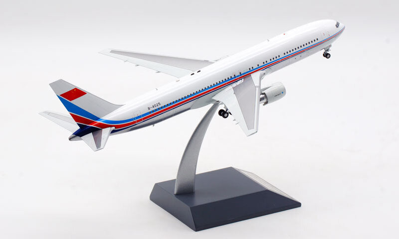 1:200 Aviation CHINA AIR FORCE BOEING B767-300ER Airplane Diecast Plane Model