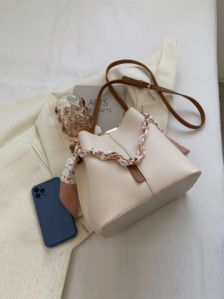 Fashion Bucket Crossbody Bag Large Shoulder Bag Luxury Chain Handbag 23*21*12 CM