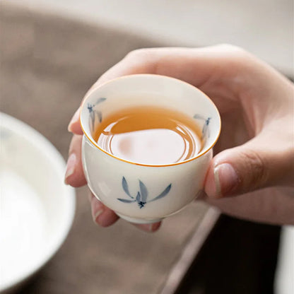 1Pc Chinese Porcelain Tea Cup Handmade Orchid Pattern Ceramic Tea Bowl Teaware