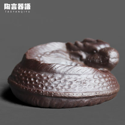 Rock pottery clay Chinese dragon tea pet handmade retro pottery Kung Fu tea Pet