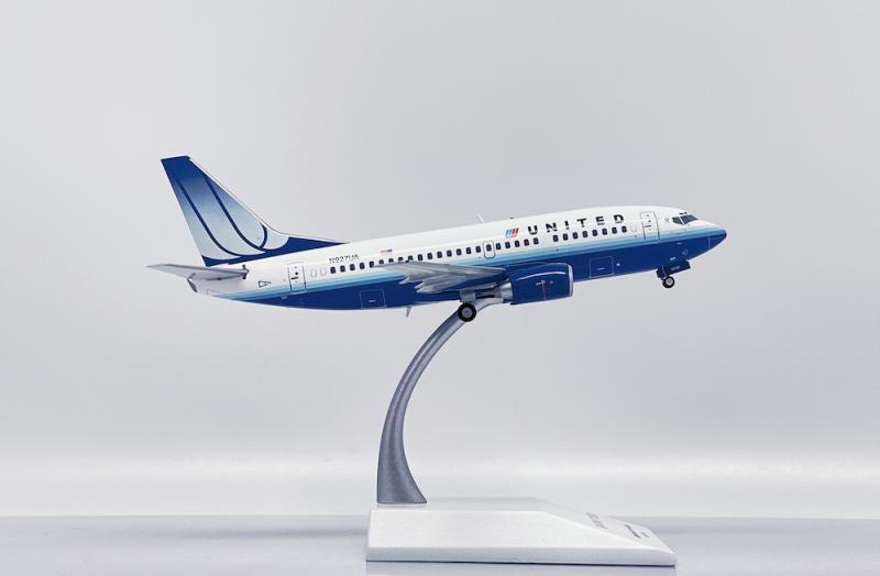 1:200 JC Wings UNITED BOEING B737-500 Passenger Airplane Diecast Aircraft Model