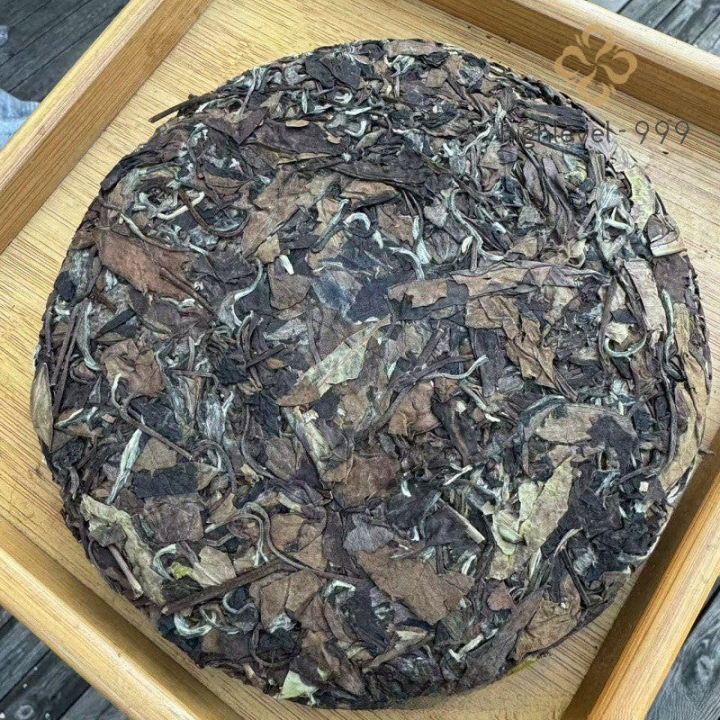 300G White Tea Cake 2015 Qinianbao Fuding High Mountain Jujube Aroma Old Tea -