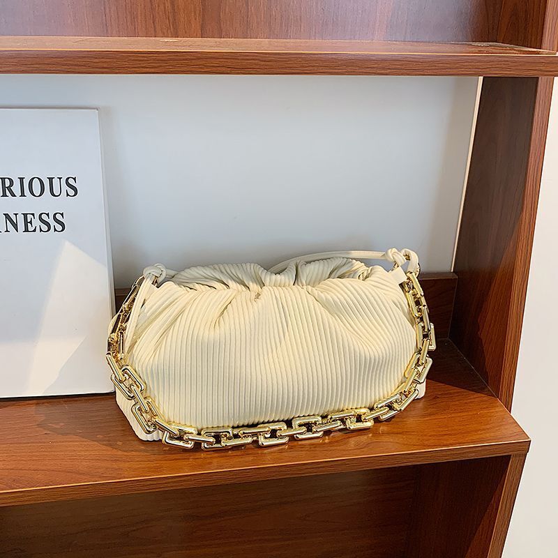Pleated Underarm Shoulder Bag Gold Chain Cloud Bags Crossbody Hobos Clutch Purse