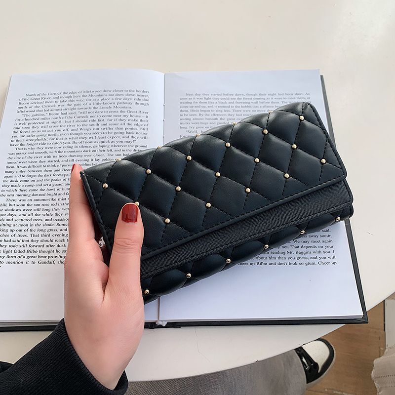 Luxury Long Wallet Quilted Soft Leather Wallets Studded Coin Purse Card Clutch