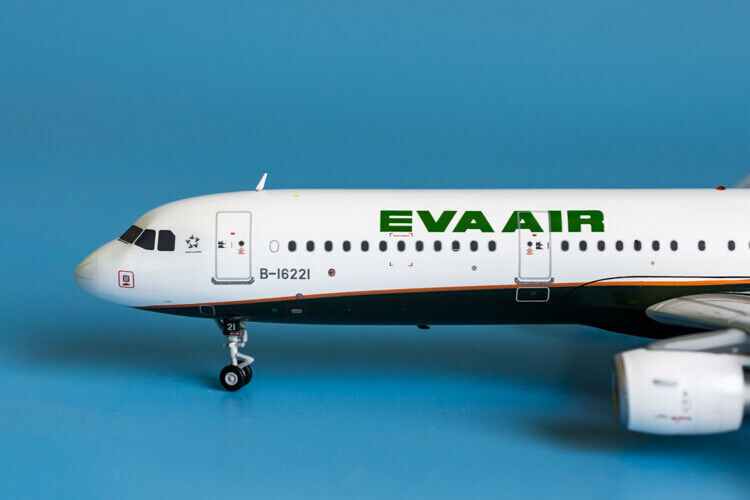 1:200 JC Wings EVA AIR AIRBUS A321 Passenger Airplane Diecast Aircraft Model
