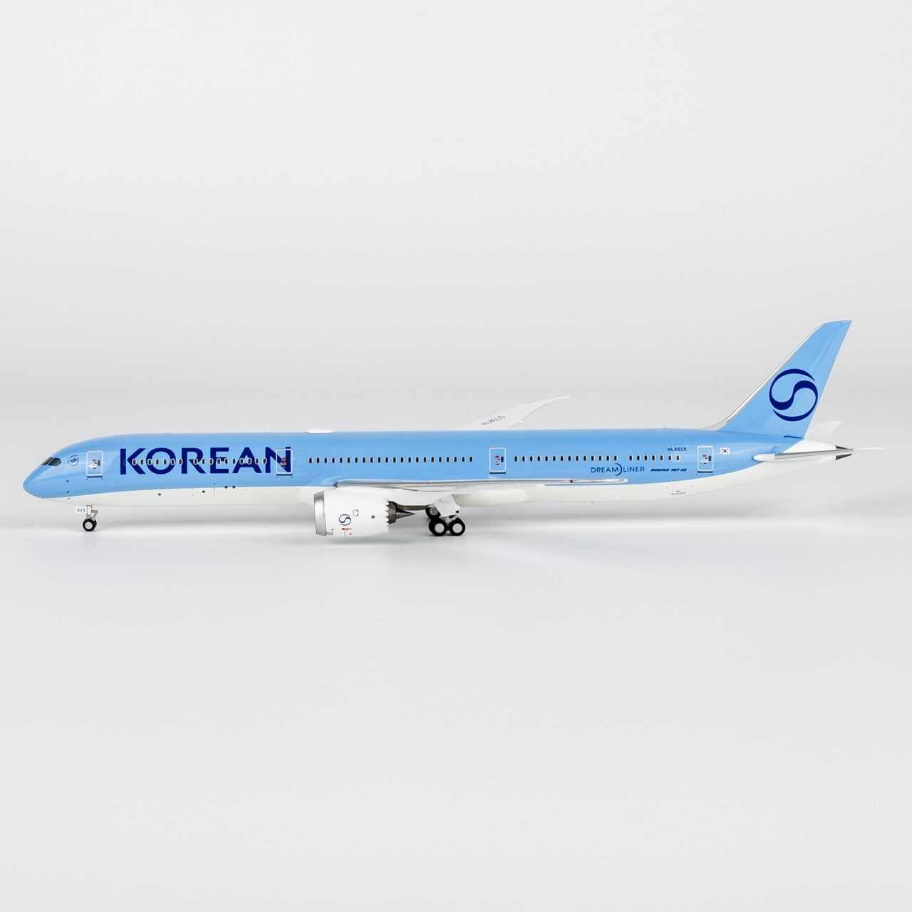 1:400 NGmodels Korean Air Boeing 787-10 Passenger Airplane Diecast Plane Model